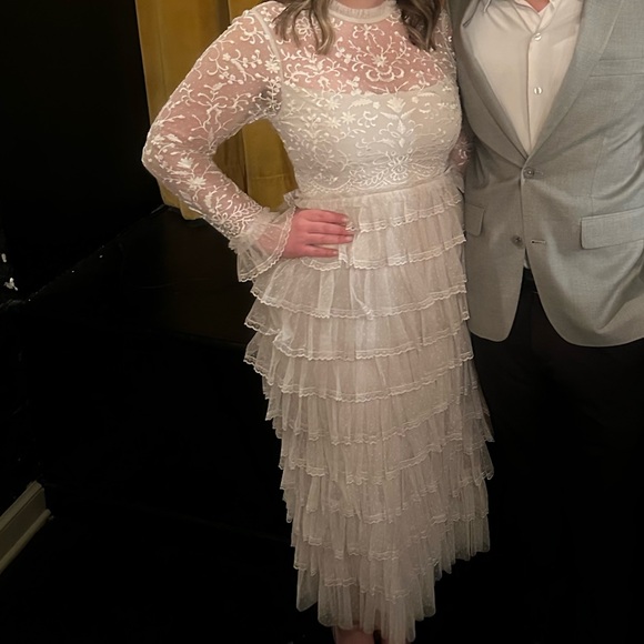 Mac Duggal Embroidered Long Sleeve Ruffled Tiered Dress - Picture 8 of 8